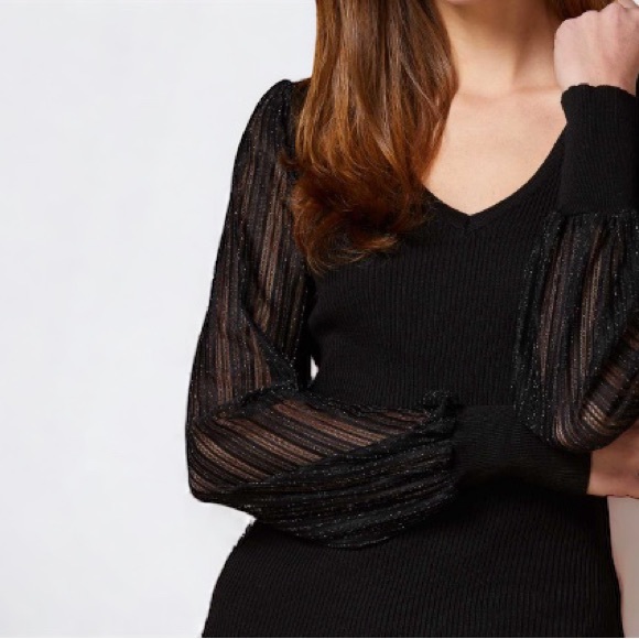 in vain sweater - Picture 2 of 3